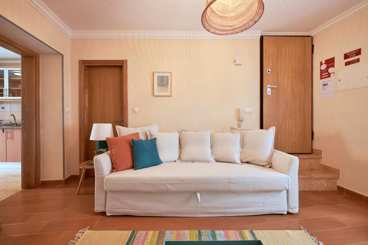 Spacious And Renovated Apartment With Amazing Patio, By Timecooler Lisboa Dış mekan fotoğraf