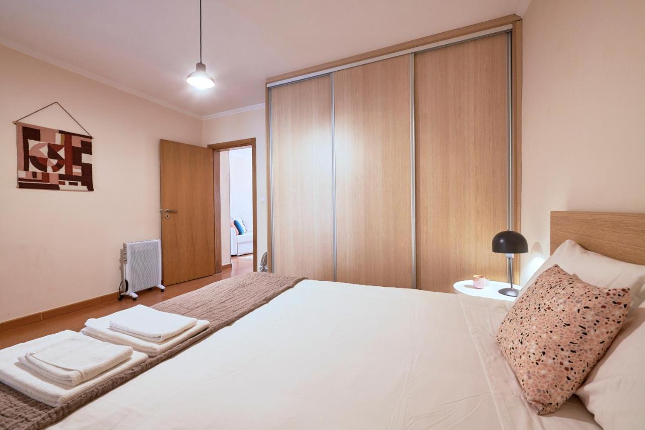 Spacious And Renovated Apartment With Amazing Patio, By Timecooler Lisboa Dış mekan fotoğraf