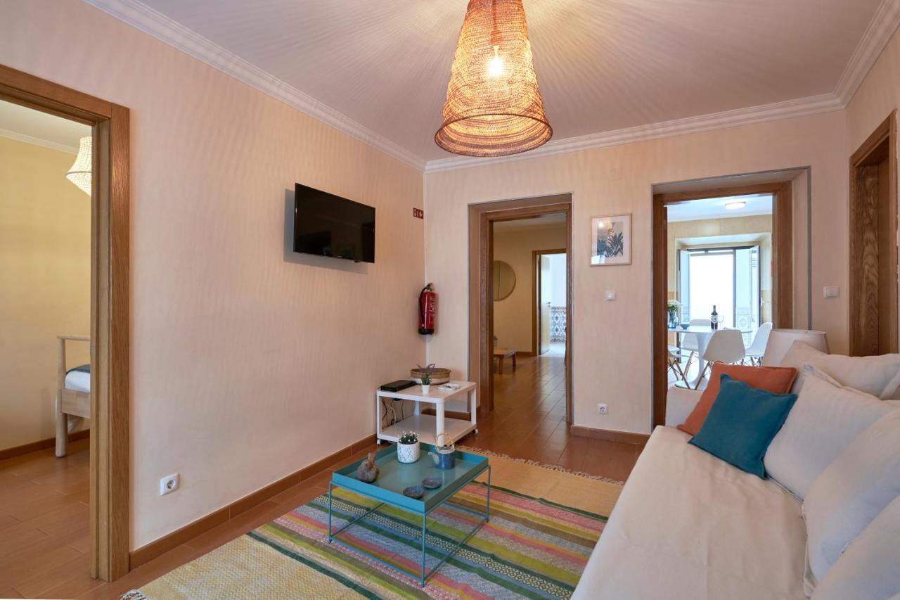 Spacious And Renovated Apartment With Amazing Patio, By Timecooler Lisboa Dış mekan fotoğraf